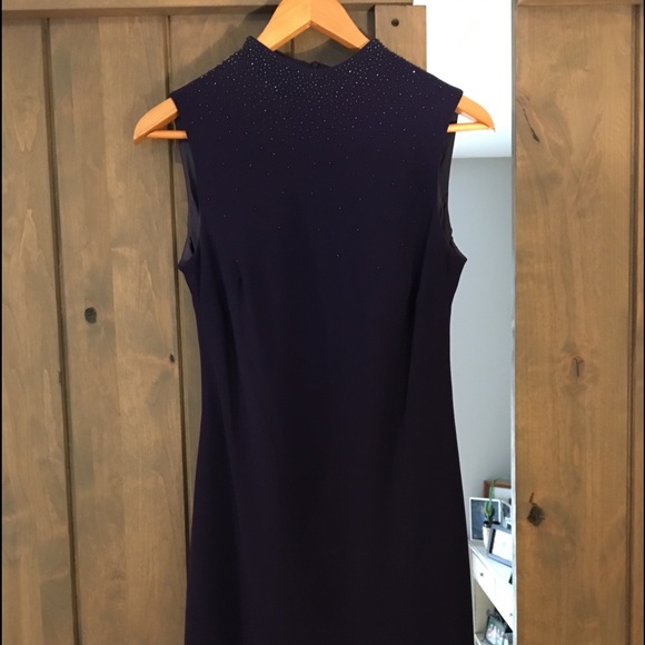 Dress - Picture 5 of 6